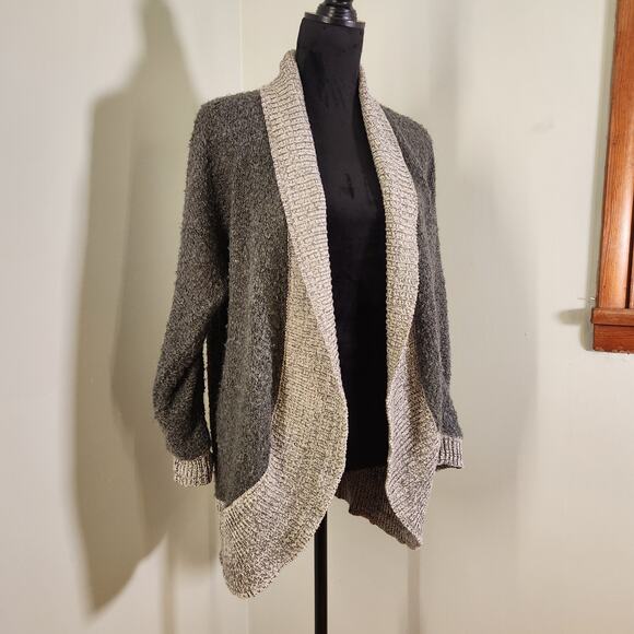 DAVID KAHN Gray Wool Cardigan, Size Medium - Picture 4 of 10